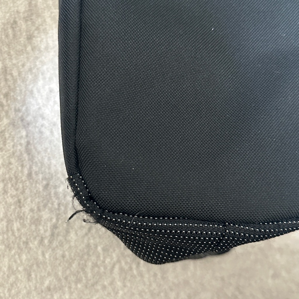 Ameda Breast Pump Tote Bag - Picture 4 of 7